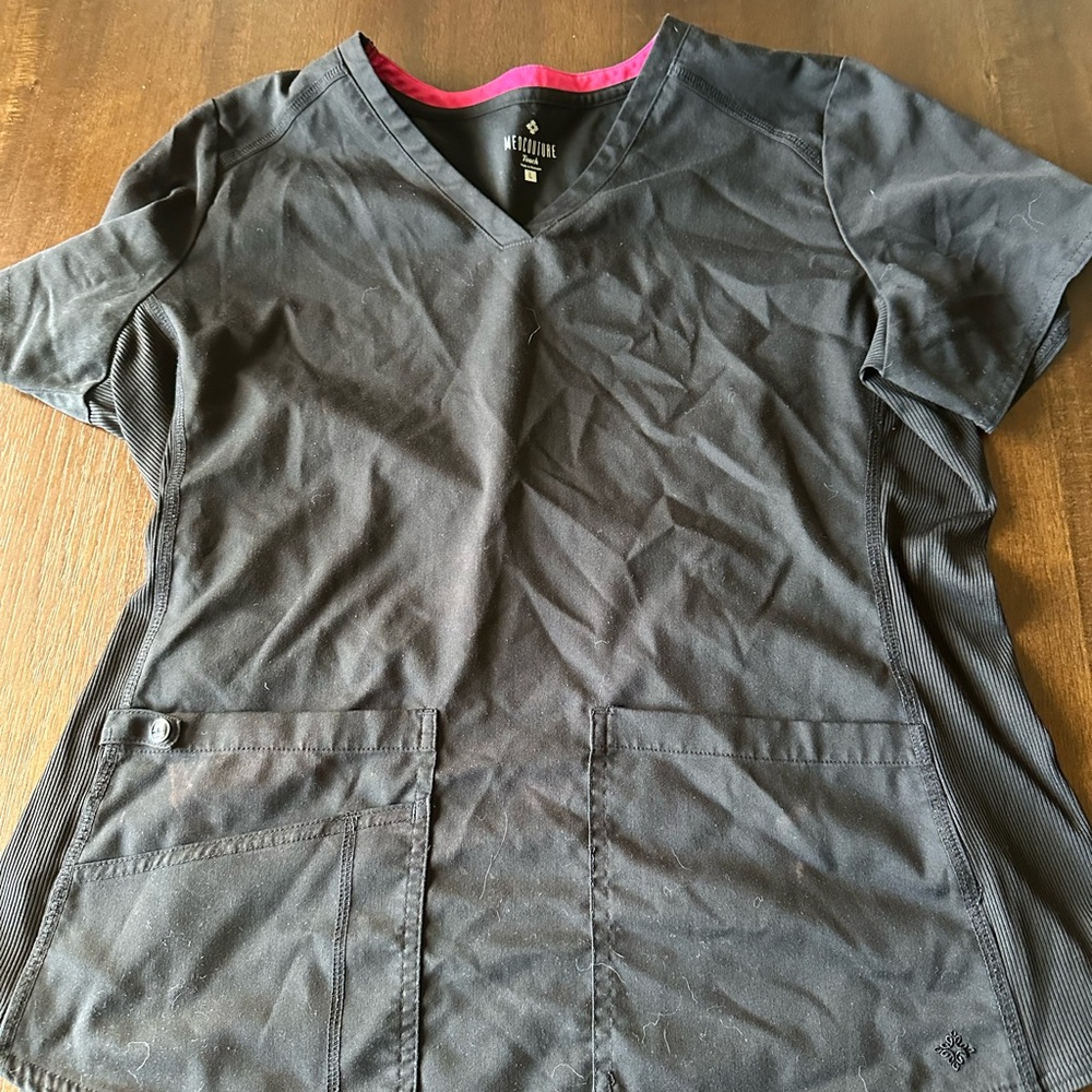 Med Couture Black Scrubs set - Picture 3 of 3
